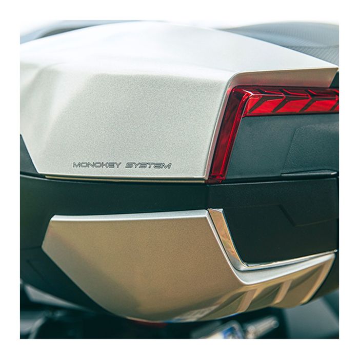 Givi Topcase V58 5 Maxia