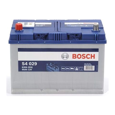 Batteria Bosch S4 029 12 V. 95 Ah. 830 A
