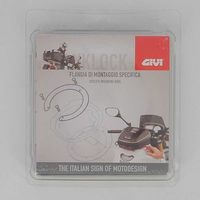 gibf01-0000.jpg| FLANGIA METALLICA X BORSA SERB GIVI cod. BF01