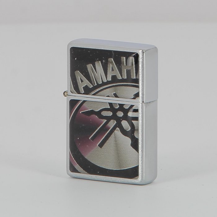 nuzr.mod2-hd-0022.jpg| ACCENDINO METALLO YAMAHA NERO