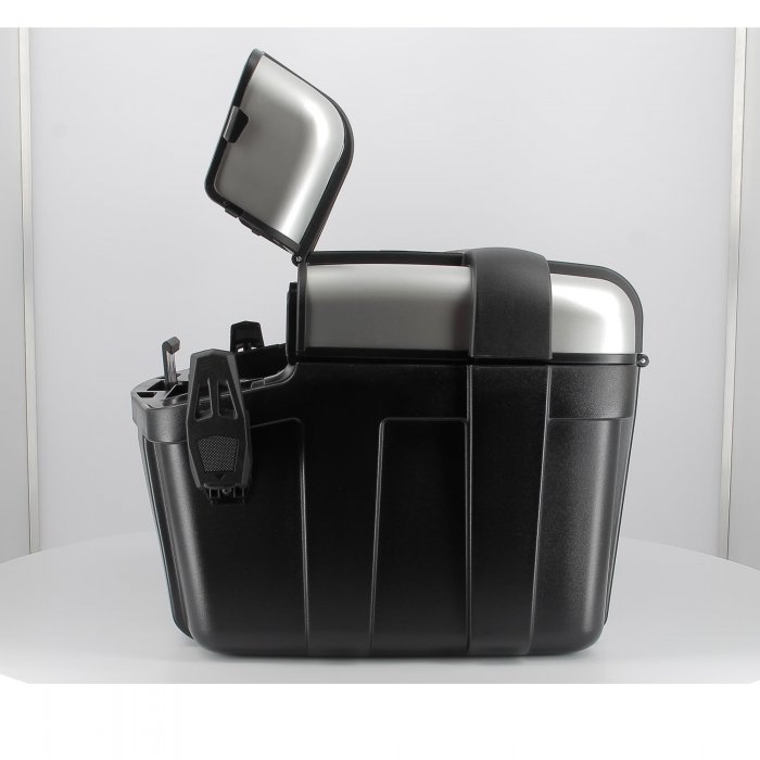 gitrk46n-hd-0019.jpg| VALIGIA GIVI TRK46N TREKKER CON ALLUMINIO 46LT.