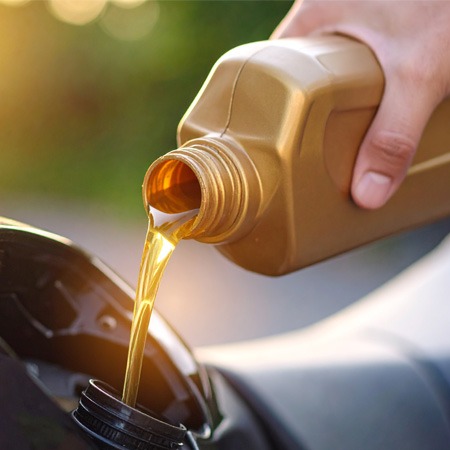 Olio motore: è il momento del tagliando!
