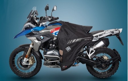 Gaucho motorcycle Tucano Urbano for hot legs